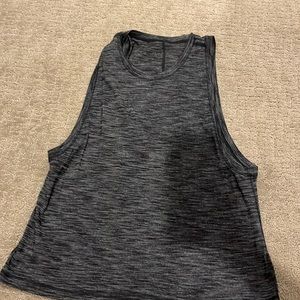 Grey lululemon muscle tee
